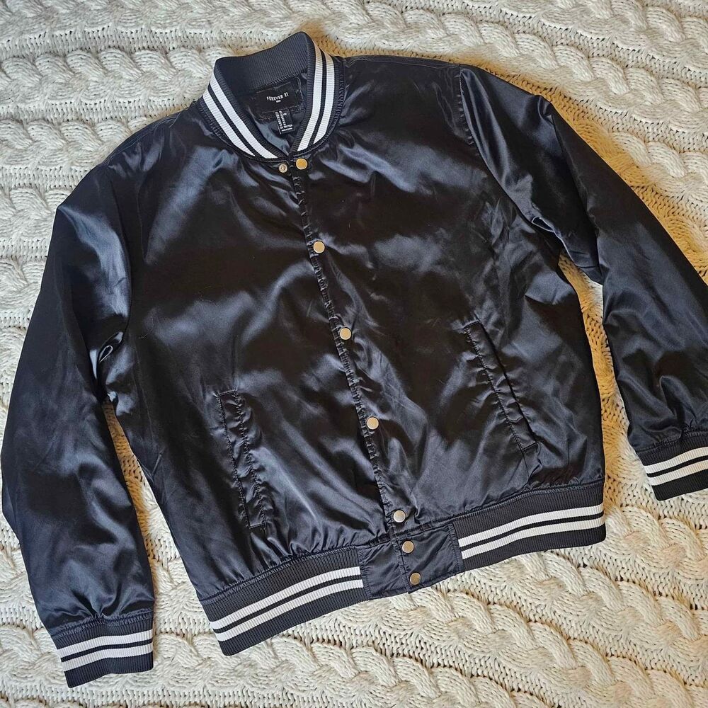 Mens Forever 21 Bomber Black White Stripe style Snap Button Jacket Size XL